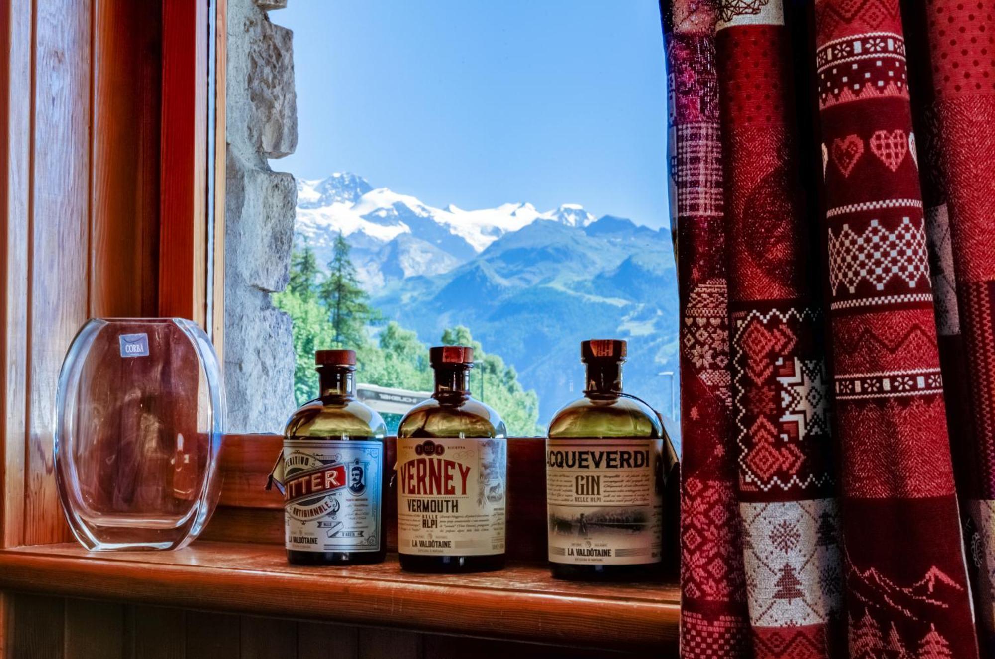 Snowflakes Retreat - Roomy Apartment With A View & Relax Solarium Cir 0133 Champoluc Esterno foto