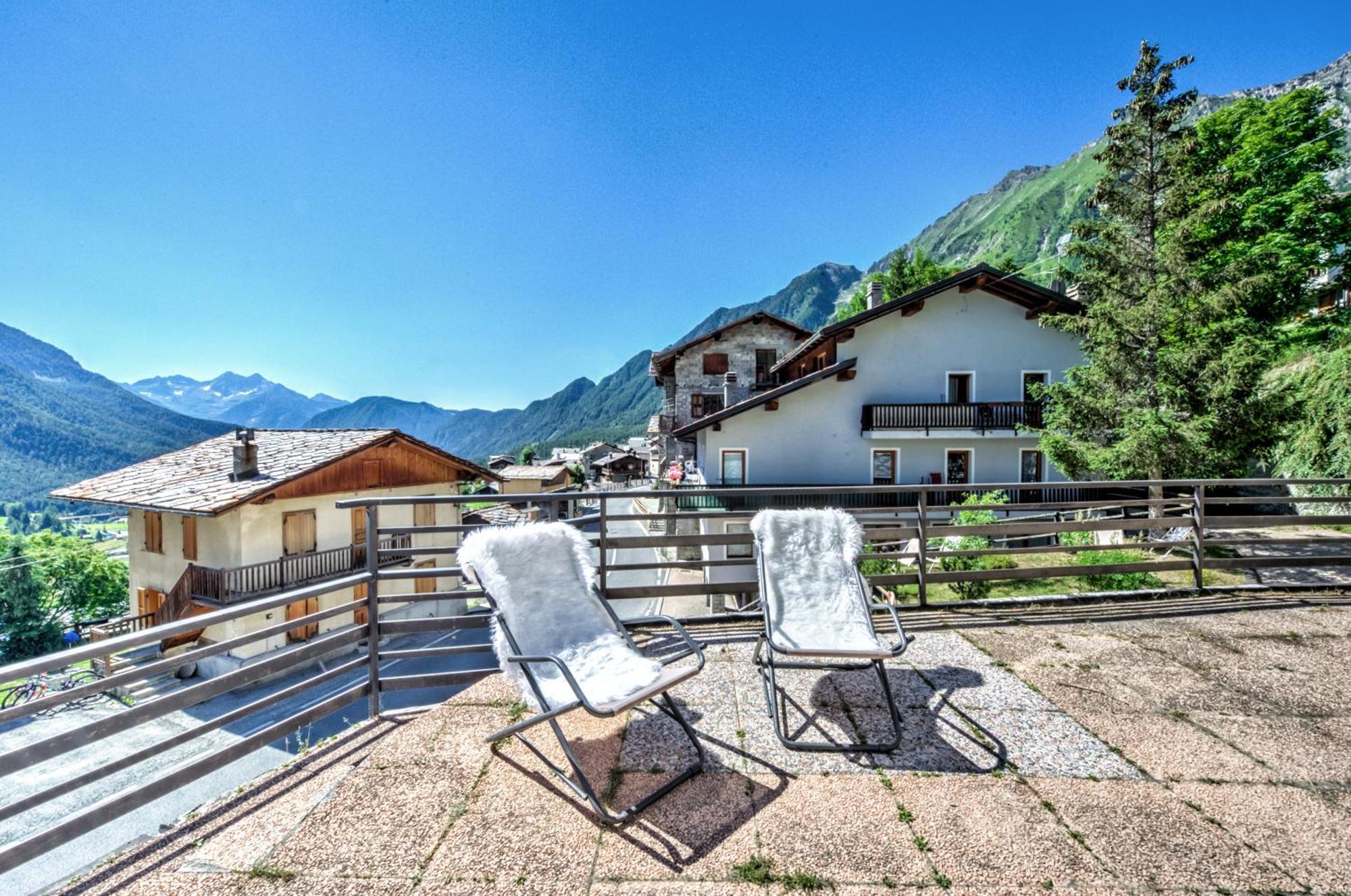 Snowflakes Retreat - Roomy Apartment With A View & Relax Solarium Cir 0133 Champoluc Esterno foto